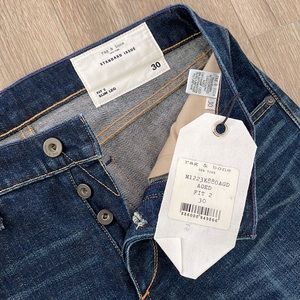 NWT Rag & Bone Fit 2 Slim Leg Jeans (Size 30)